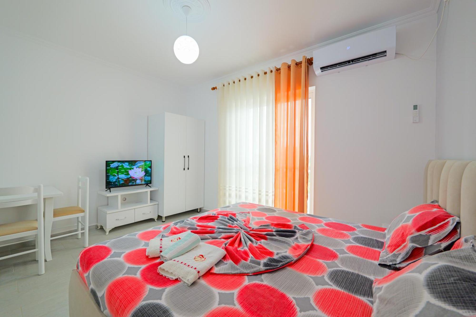 Vila Marina Apartments Sarandë Exterior foto